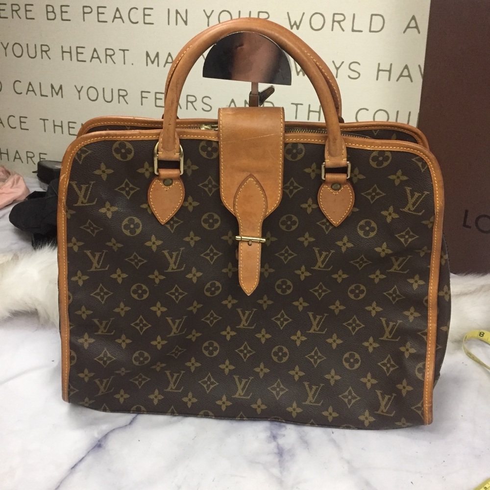 LOUIS VUITTON rivoli business bag monogram